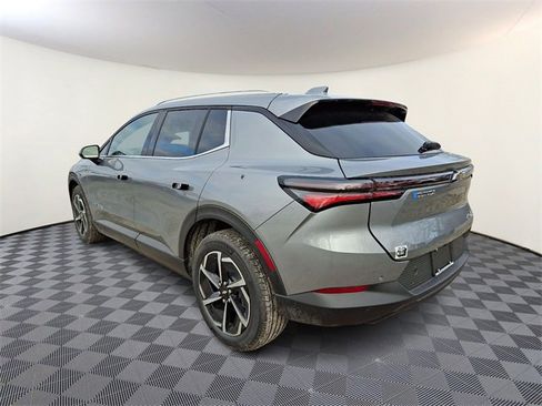 New 2026 Chevrolet Equinox EV LT image 3