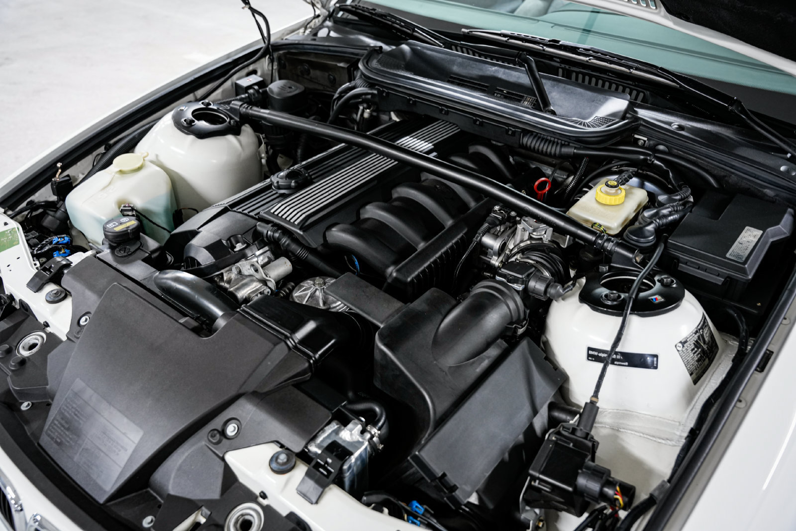 Used 1997 BMW M3 Coupe RWD image 43