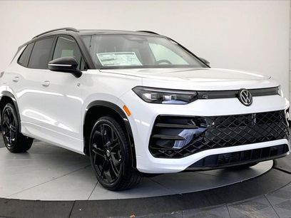 New 2026 Volkswagen Tiguan SE R-Line