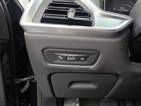 Used 2025 BMW X5 sDrive40i RWD image 26