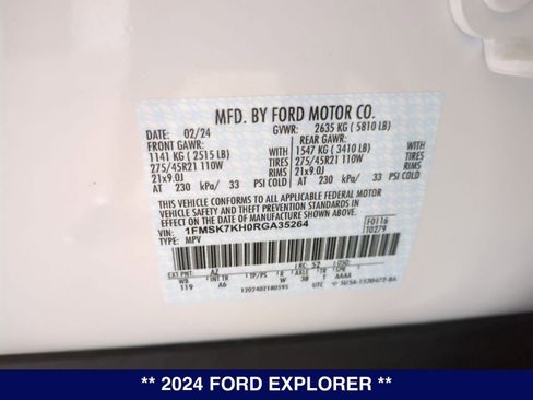 New 2024 Ford Explorer ST-Line w/ Class IV Trailer Tow Package image 36