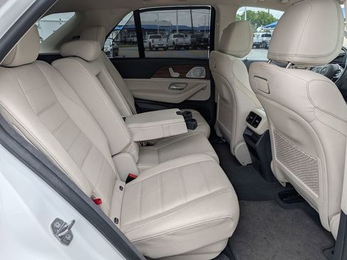 Used 2020 Mercedes-Benz GLE 450 4MATIC image 33