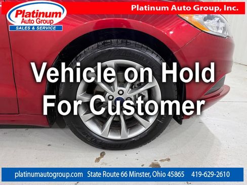 Used 2017 Ford Fusion SE w/ Fusion SE Technology Package FWD image 51