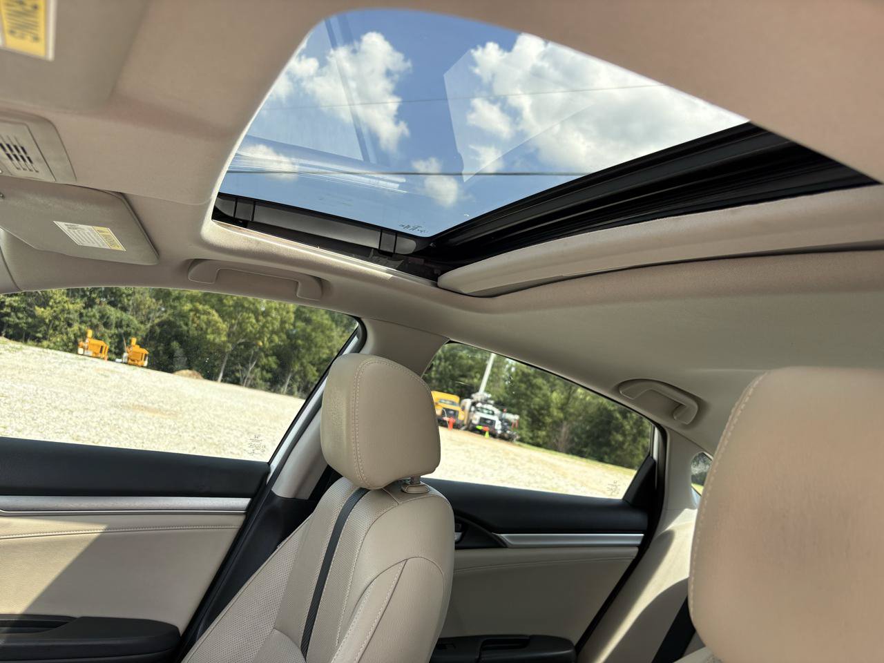 Used 2017 Honda Civic Touring image 14