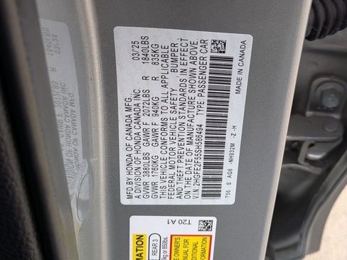 Used 2025 Honda Civic Sport image 32