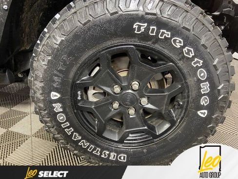 Used 2022 Jeep Gladiator Sport AWD/4WD image 29