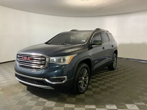 Used 2019 GMC Acadia SLT FWD image 15