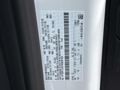 New 2026 Ford Transit 250 148 Medium Roof w/ Load Area Protection Package RWD image 21