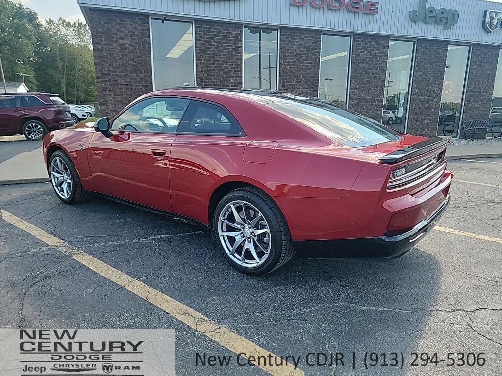 Used 2026 Dodge Charger Scat Pack AWD/4WD image 3