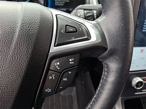 Certified 2022 Ford Edge SEL w/ Convenience Package image 23