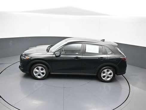 Certified 2023 Honda HR-V LX image 39