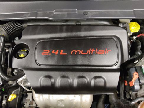 Used 2018 Jeep Compass Limited AWD/4WD image 30
