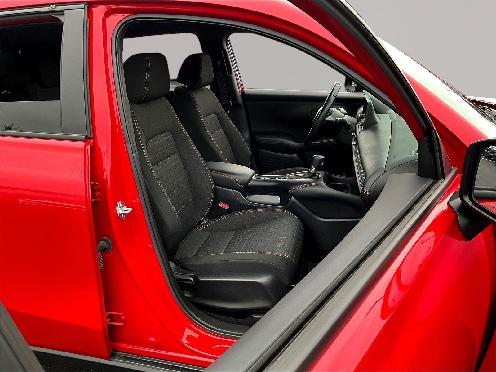 Used 2024 Honda HR-V Sport image 27