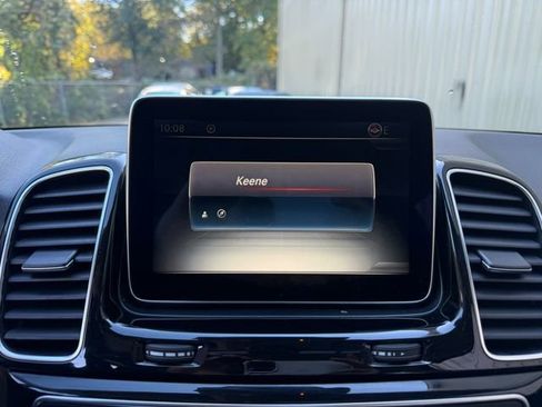 Used 2016 Mercedes-Benz GLE 300d 4MATIC image 22