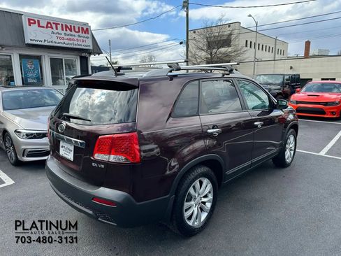 Used 2011 Kia Sorento EX w/ Premium Pkg image 5