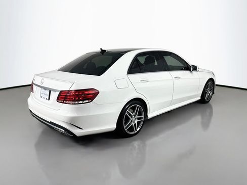 Used 2016 Mercedes-Benz E 400 Sedan image 9