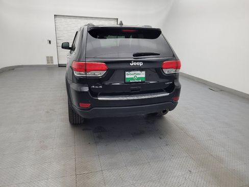 Used 2018 Jeep Grand Cherokee Limited AWD/4WD image 6