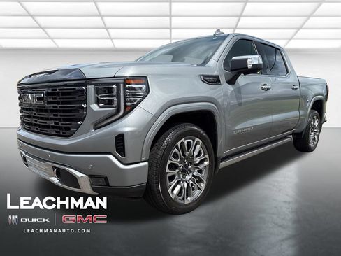 Used 2023 GMC Sierra 1500 Denali Ultimate AWD/4WD image 9
