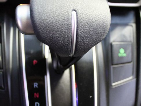 Used 2019 Honda CR-V LX image 22