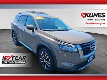 Used 2024 Nissan Pathfinder Platinum w/ Cargo Package