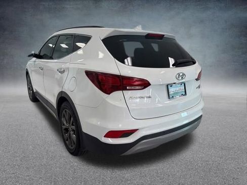 Used 2017 Hyundai Santa Fe Sport FWD image 10