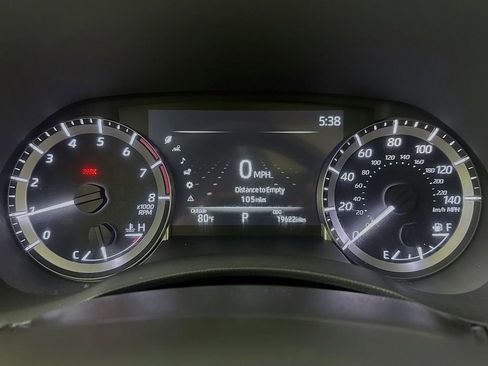 Used 2023 Toyota Highlander XSE AWD/4WD image 11