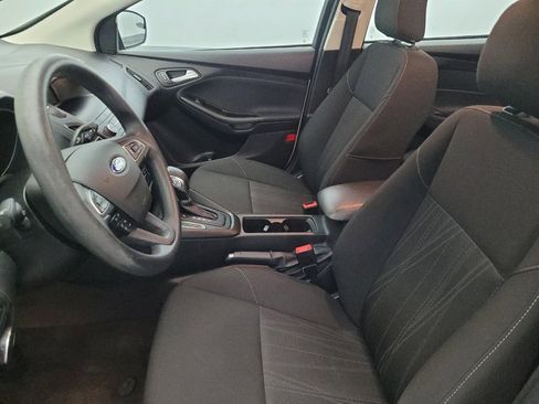 Used 2018 Ford Focus SE image 17