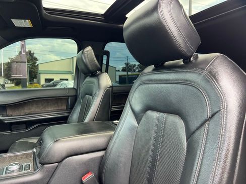 Used 2020 Ford Expedition Limited w/ Special Edition Package image 44