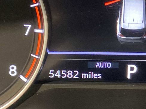 Used 2021 Nissan Rogue SV w/ Premium Package image 18