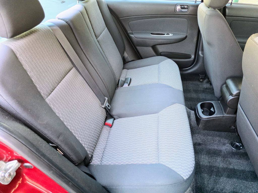 Used 2009 Chevrolet Cobalt LT FWD image 15