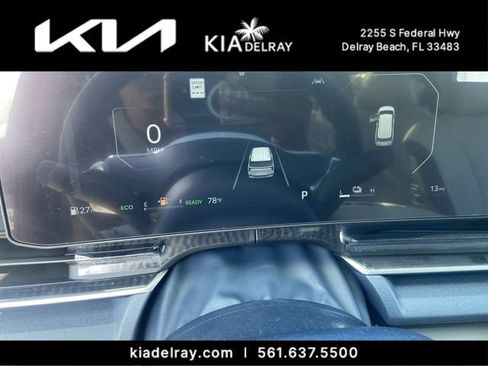 New 2026 Kia Carnival SX FWD image 31