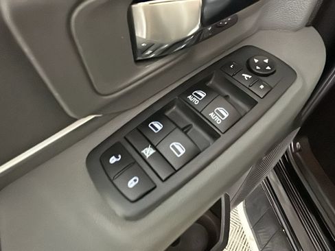 Used 2019 RAM 1500 Big Horn AWD/4WD image 13