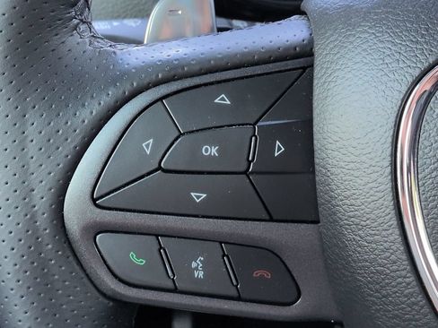 Certified 2023 Dodge Durango R/T RWD image 25