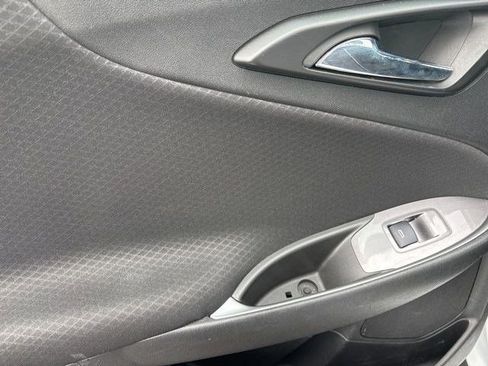 Used 2024 Chevrolet Malibu LT image 32