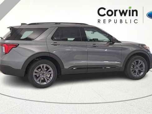 New 2026 Ford Explorer Active w/ Active Comfort Package AWD/4WD image 8