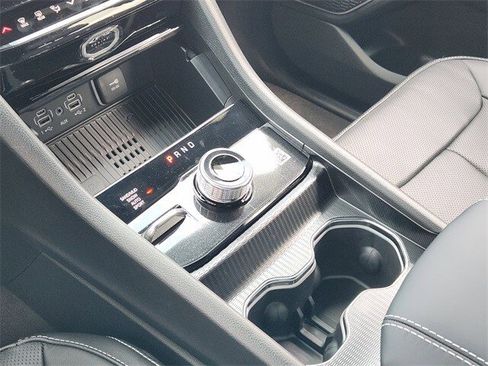 New 2026 Jeep Grand Cherokee L Limited image 15