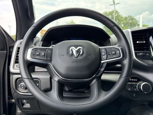 New 2026 RAM 1500 Express AWD/4WD image 23