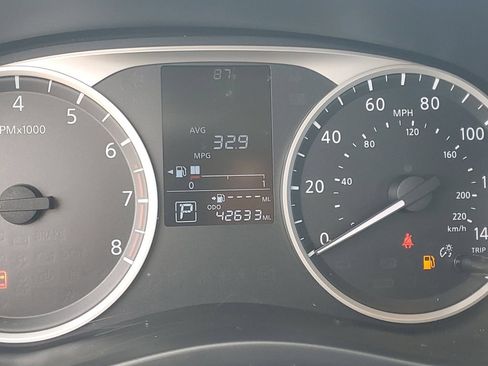 Certified 2024 Nissan Kicks S FWD image 28