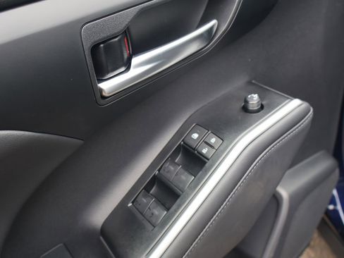 New 2026 Toyota Highlander XSE image 21