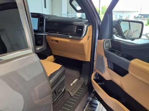 Used 2023 Ford F150 Lariat w/ Trailer Tow Package AWD/4WD image 30