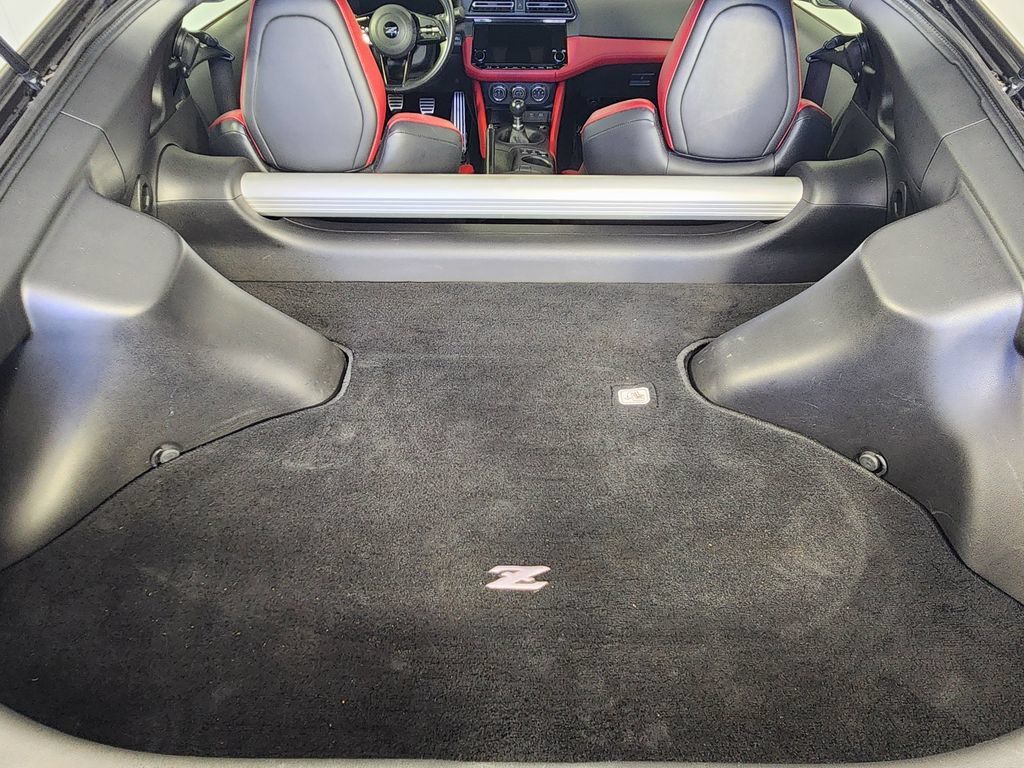 Used 2024 Nissan Z Performance w/ Floor Mat Package RWD image 17