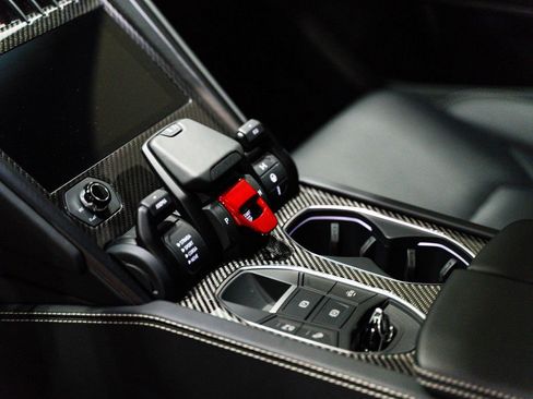 Used 2023 Lamborghini Urus S AWD/4WD image 97