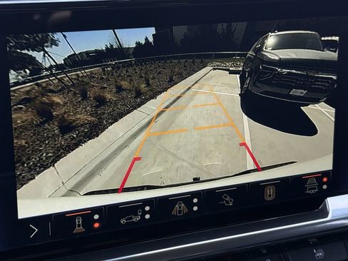 New 2026 Chevrolet Silverado 1500 LT w/ Texas Edition Plus image 16