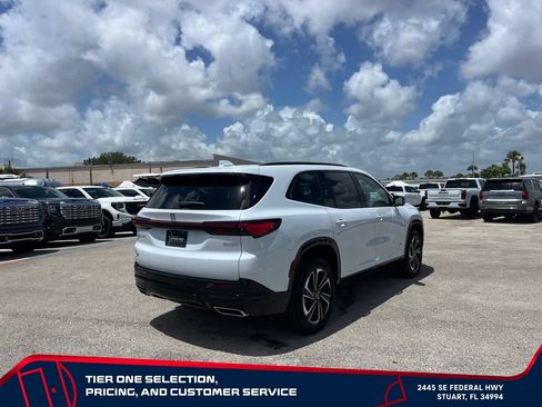 New 2026 Buick Enclave Sport Touring w/ Super Cruise Package FWD image 7