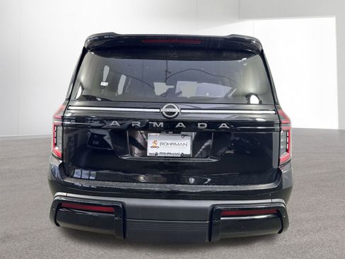 New 2025 Nissan Armada SV image 32