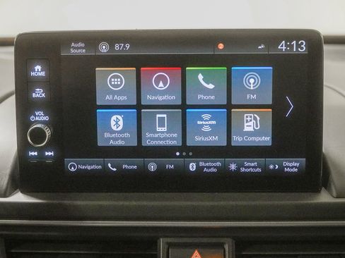 Used 2025 Honda Pilot Black Edition image 32