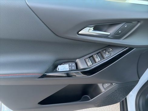 New 2026 Chevrolet Equinox RS image 17