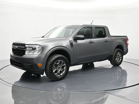 Used 2023 Ford Maverick XLT image 1