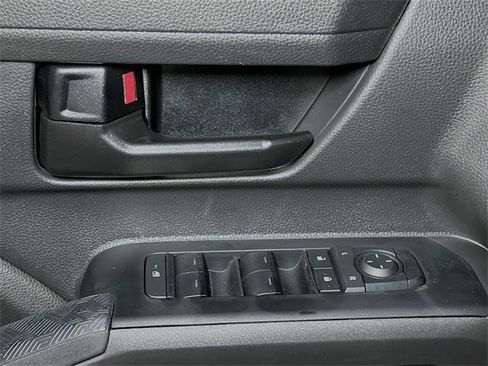 New 2025 Toyota Tacoma SR5 image 12