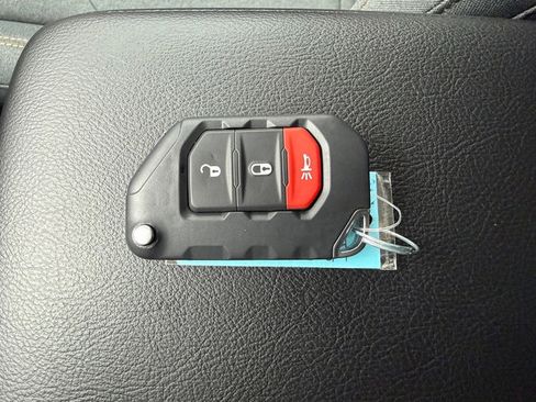 New 2026 Jeep Wrangler Unlimited Sport image 30